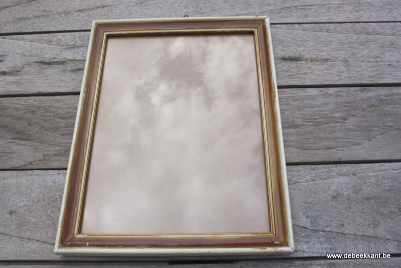 Antieke houten kader lijst beige goud 20.7 x 26.7